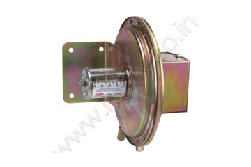 Floating Contact Null Switch for High and Low Actuation